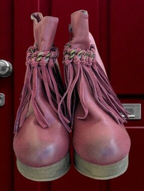 Sbicca Purple Fringe Ankle Booties